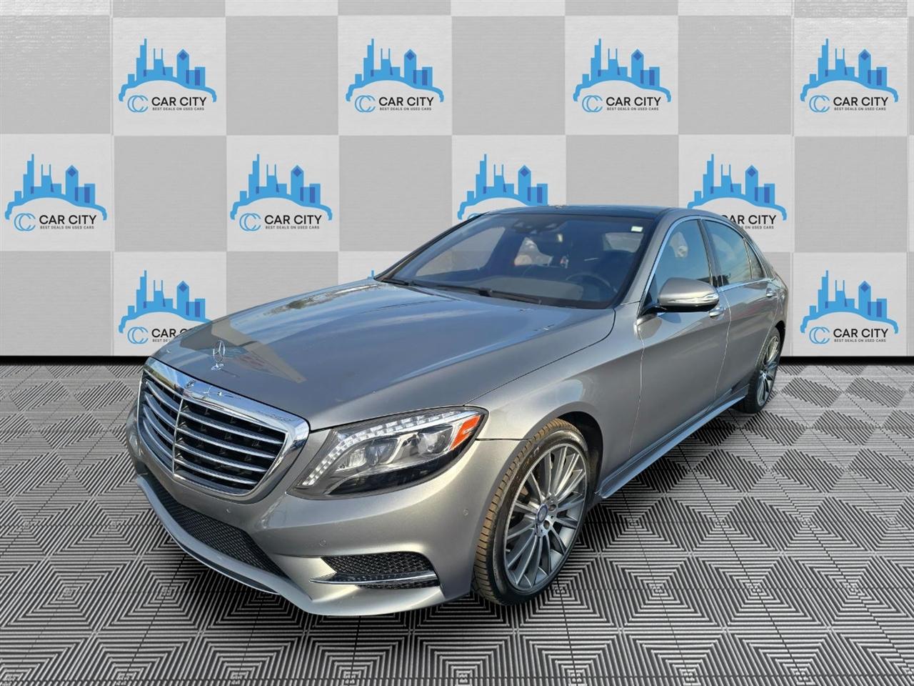 2015 Mercedes-Benz S-Class S550