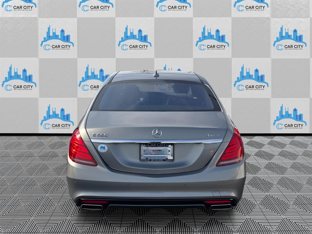 Mercedes-Benz S-Class S550 4MATIC 2015