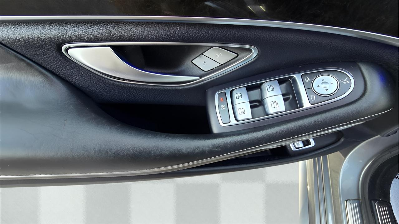 Mercedes-Benz S-Class S550 4MATIC 2015