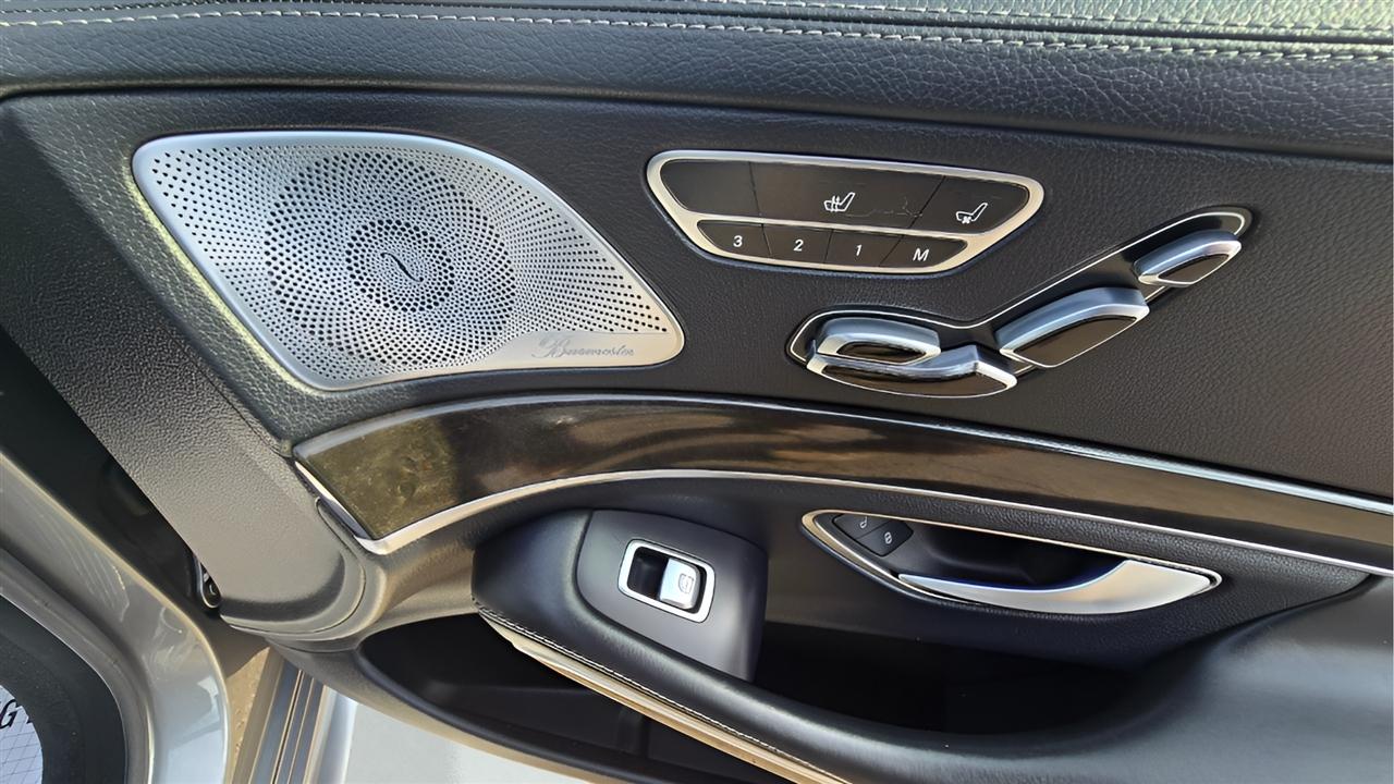 Mercedes-Benz S-Class S550 4MATIC 2015