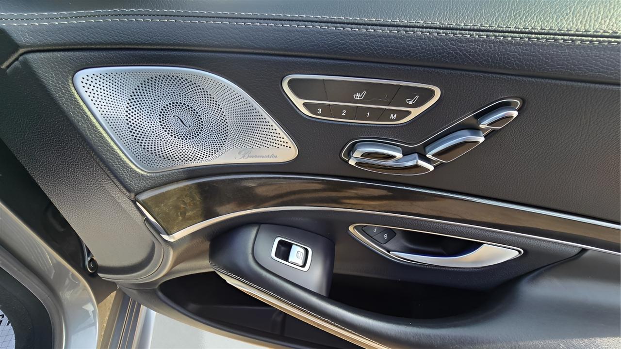 Mercedes-Benz S-Class S550 4MATIC 2015