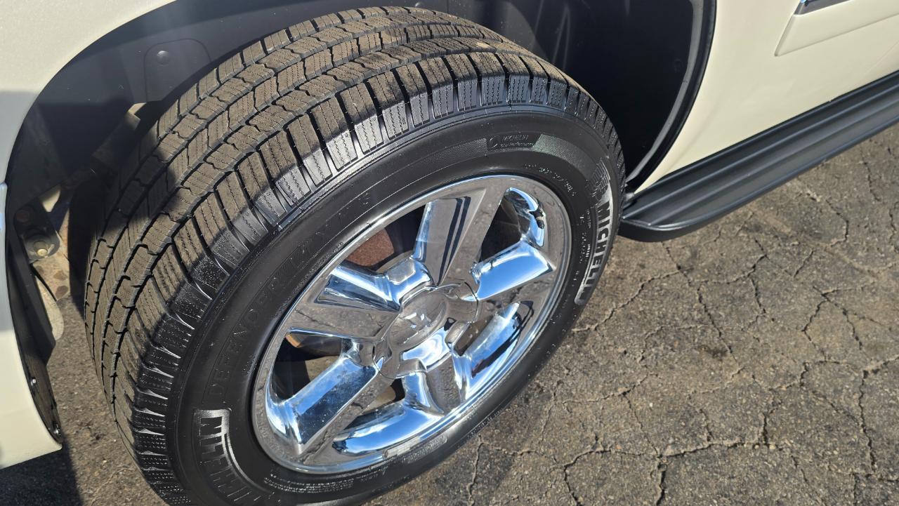 Chevrolet Tahoe LTZ 4WD 2013