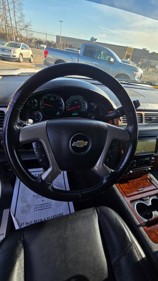 Chevrolet Tahoe LTZ 4WD 2013