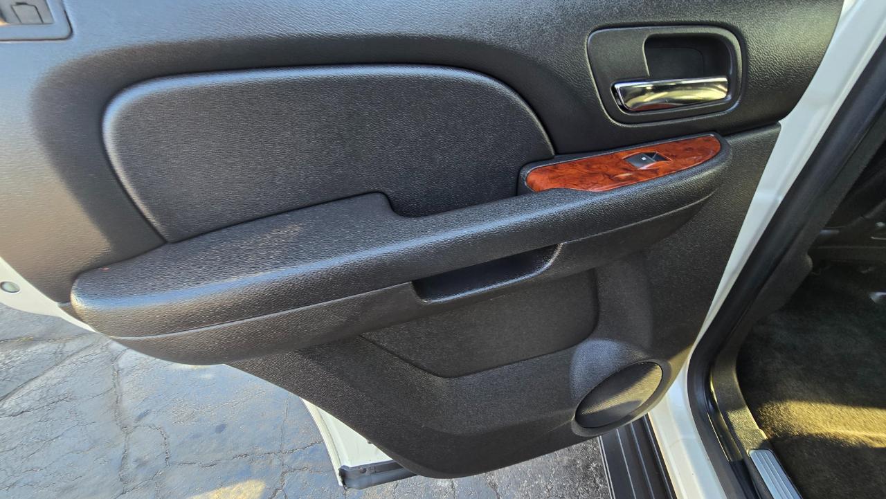 Chevrolet Tahoe LTZ 4WD 2013