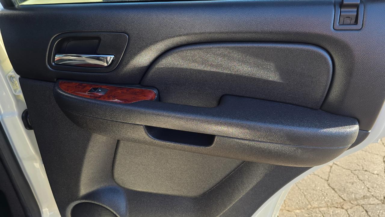 Chevrolet Tahoe LTZ 4WD 2013