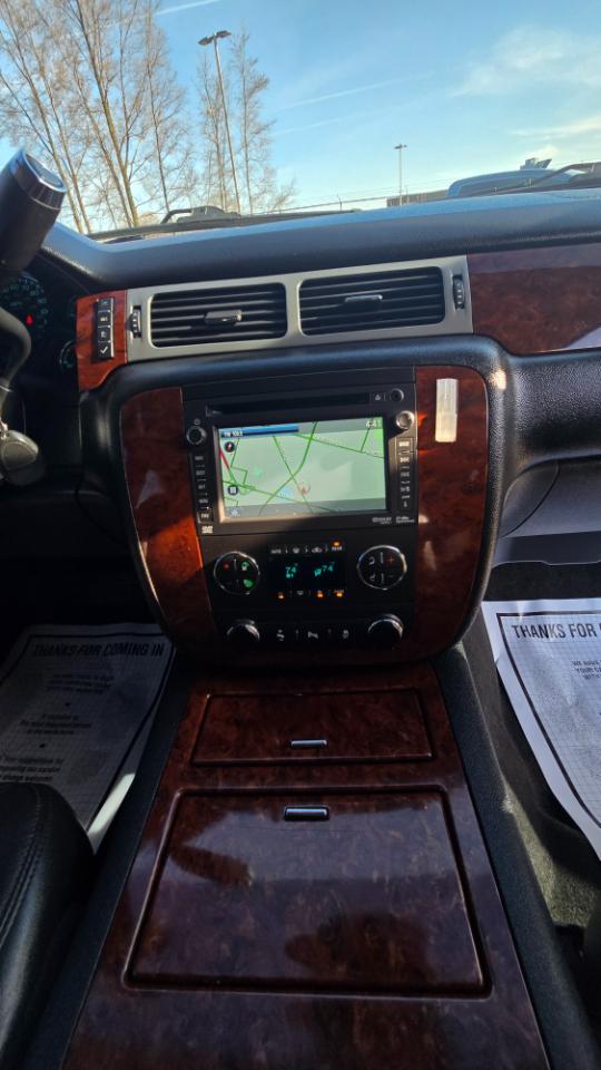 Chevrolet Tahoe LTZ 4WD 2013