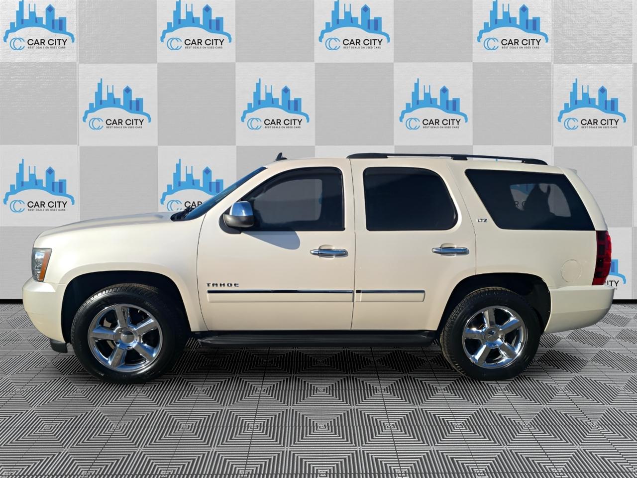 Chevrolet Tahoe LTZ 4WD 2013
