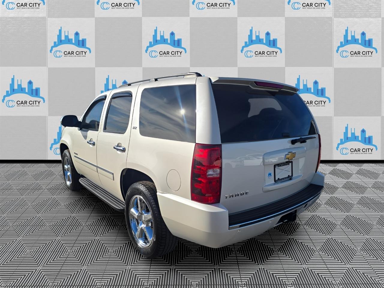 Chevrolet Tahoe LTZ 4WD 2013