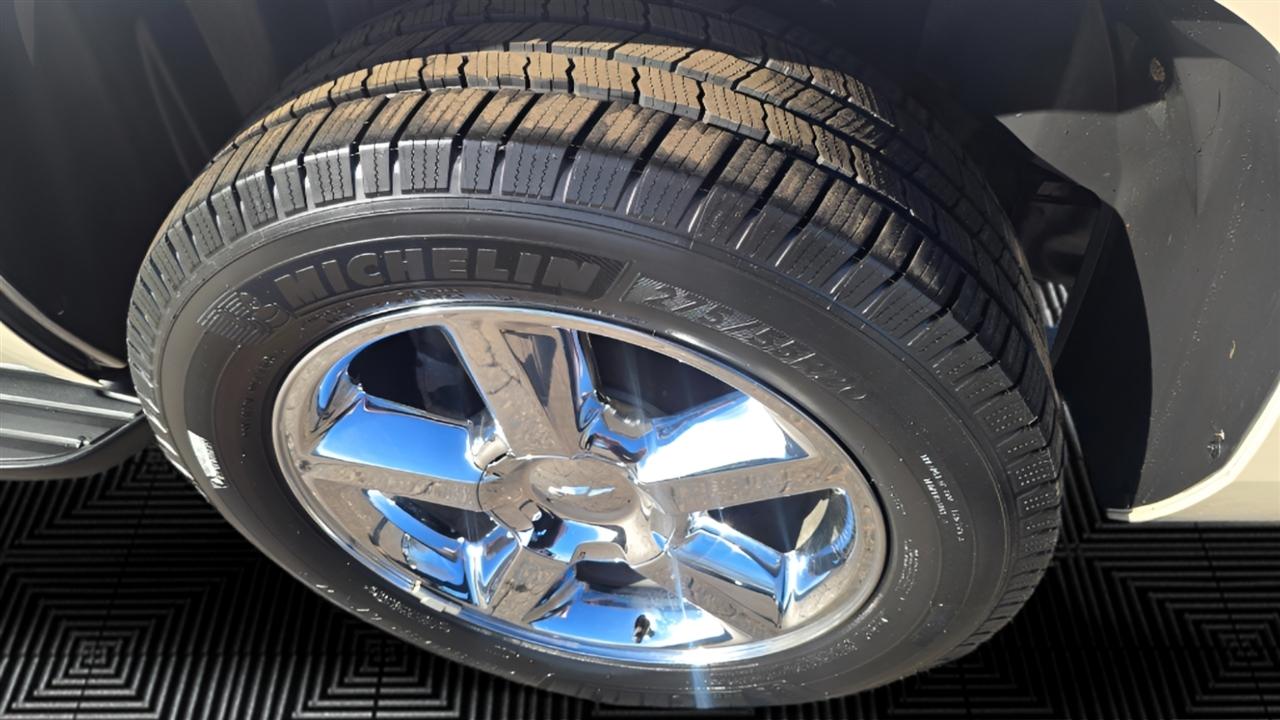 Chevrolet Tahoe LTZ 4WD 2013