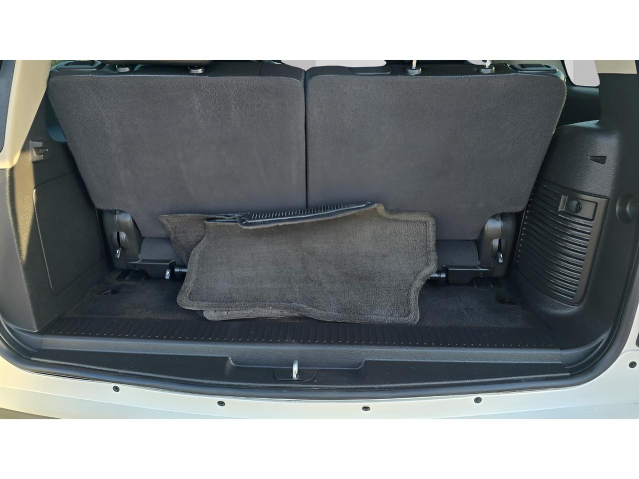 Chevrolet Tahoe LTZ 4WD 2013