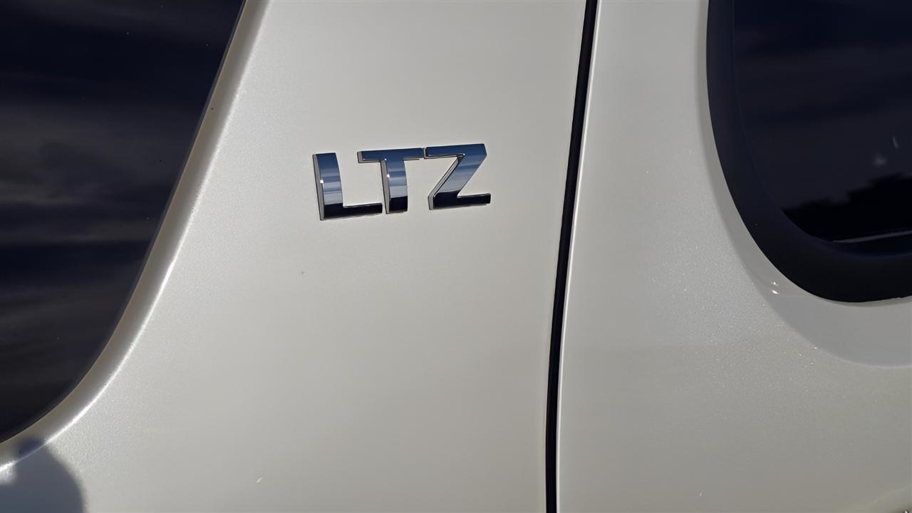 Chevrolet Tahoe LTZ 4WD 2013