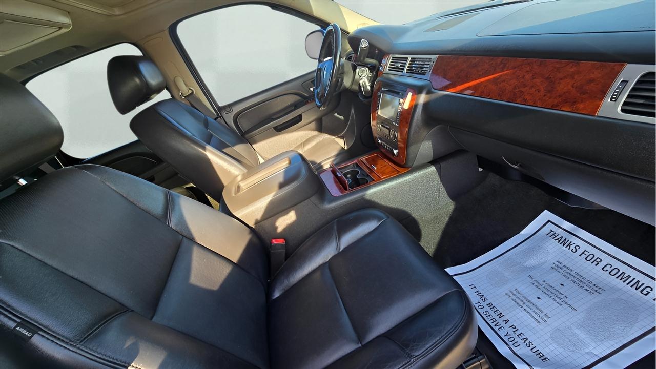 Chevrolet Tahoe LTZ 4WD 2013