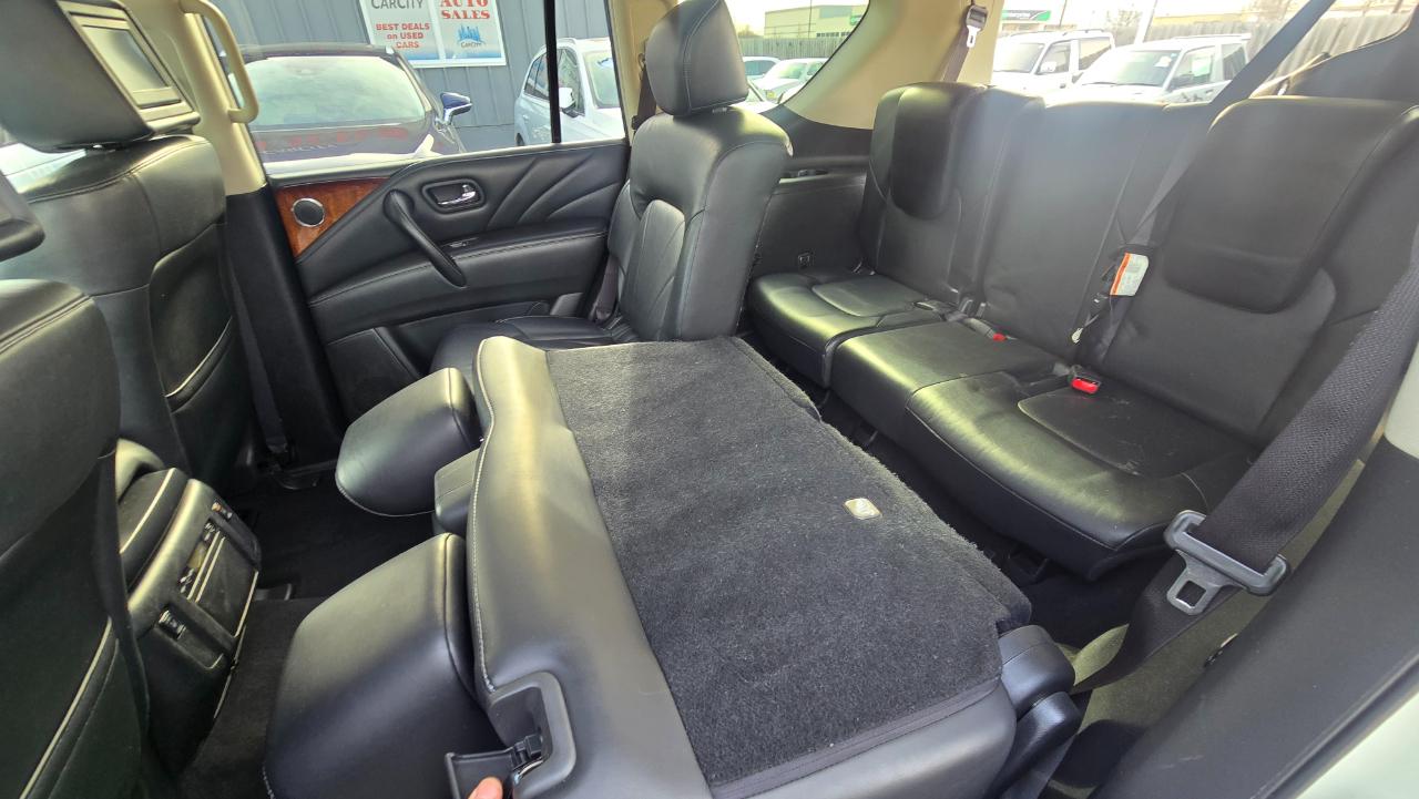 Infiniti QX80 4WD 2015