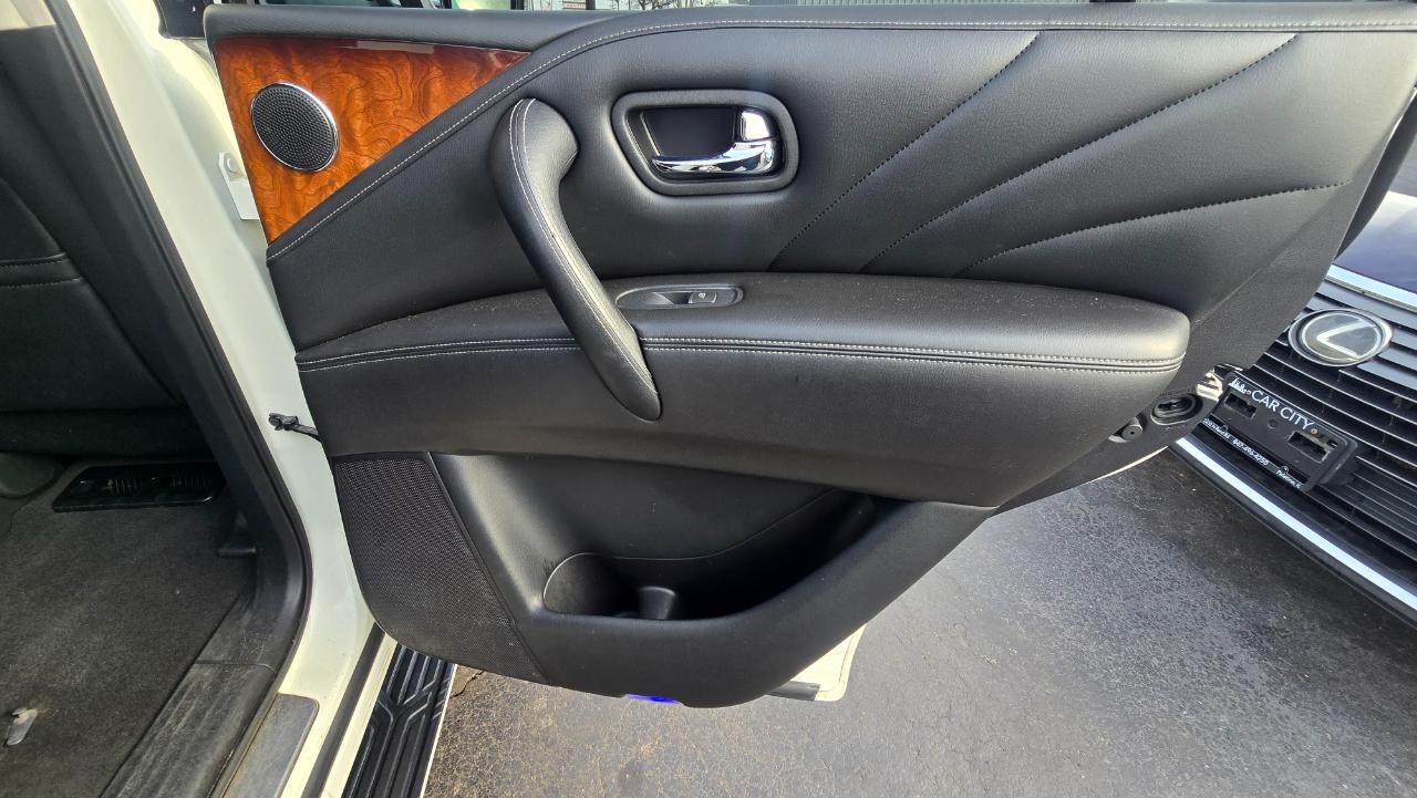 Infiniti QX80 4WD 2015