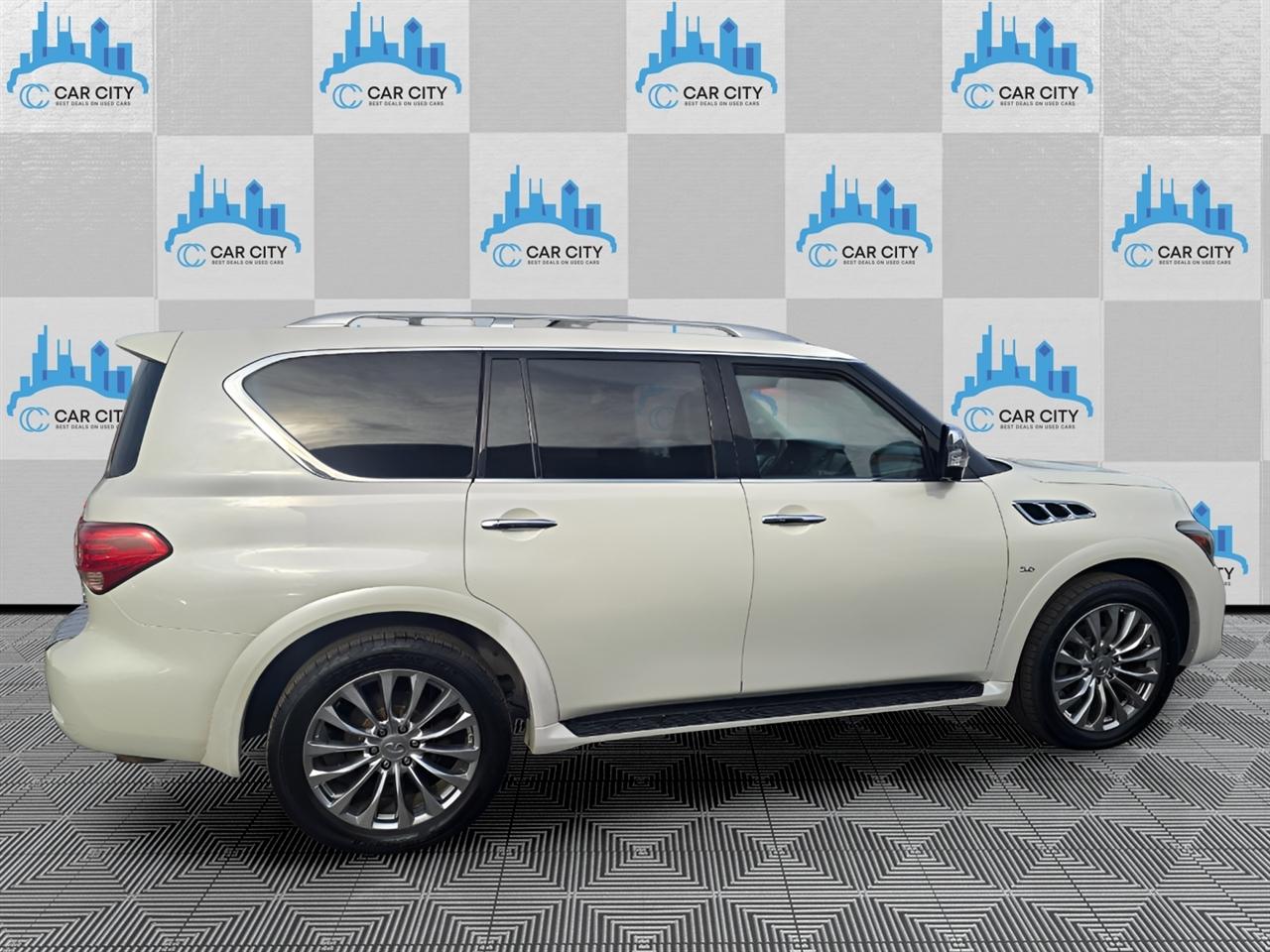 Infiniti QX80 4WD 2015