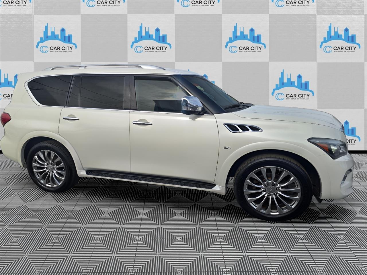 Infiniti QX80 4WD 2015