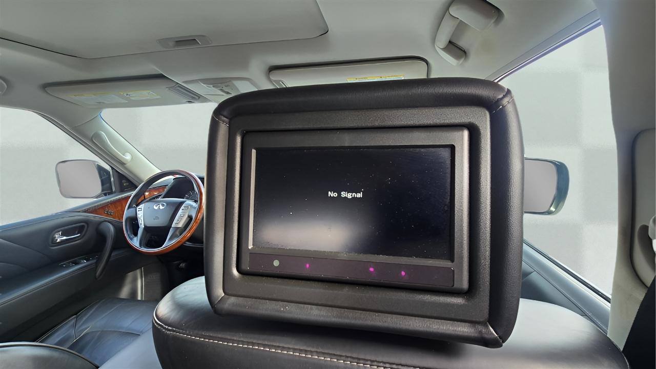 Infiniti QX80 4WD 2015