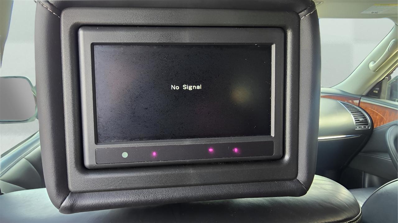 Infiniti QX80 4WD 2015