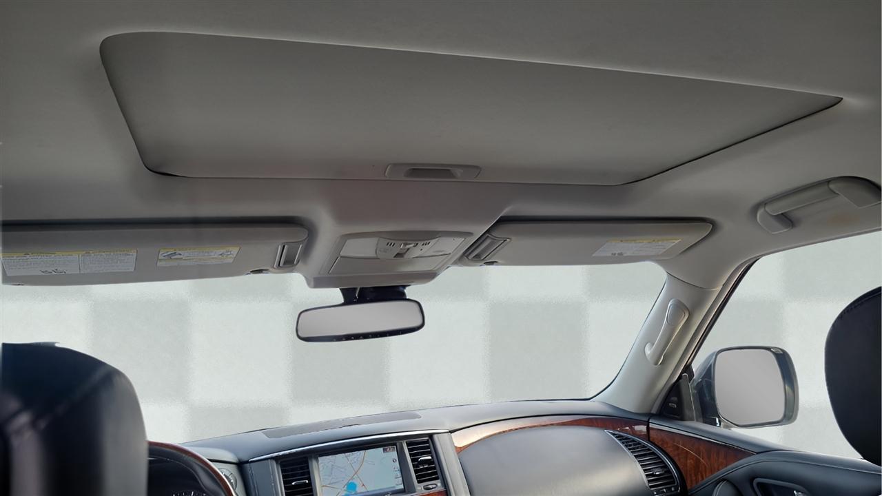 Infiniti QX80 4WD 2015