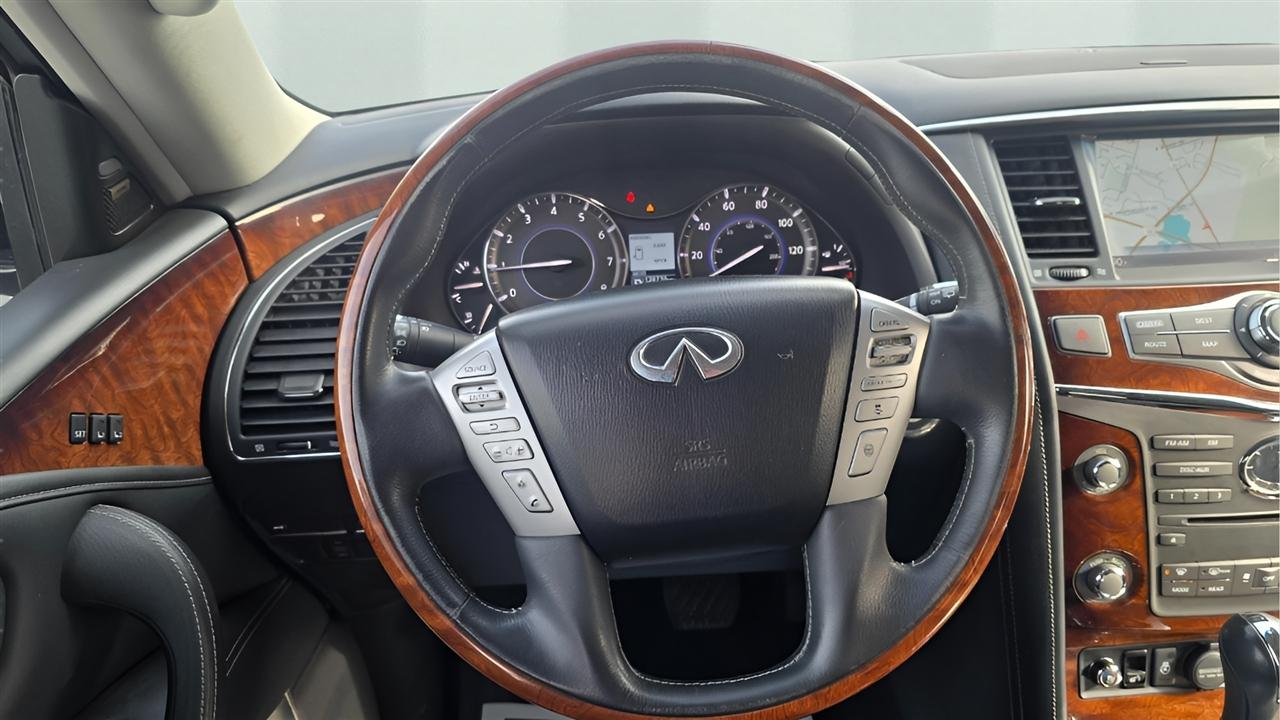 Infiniti QX80 4WD 2015