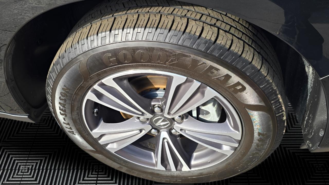 Acura MDX 9-Spd AT 2018