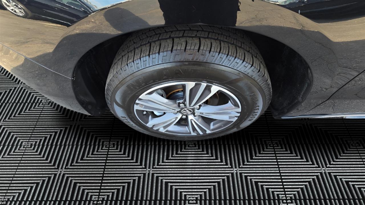 Acura MDX 9-Spd AT 2018