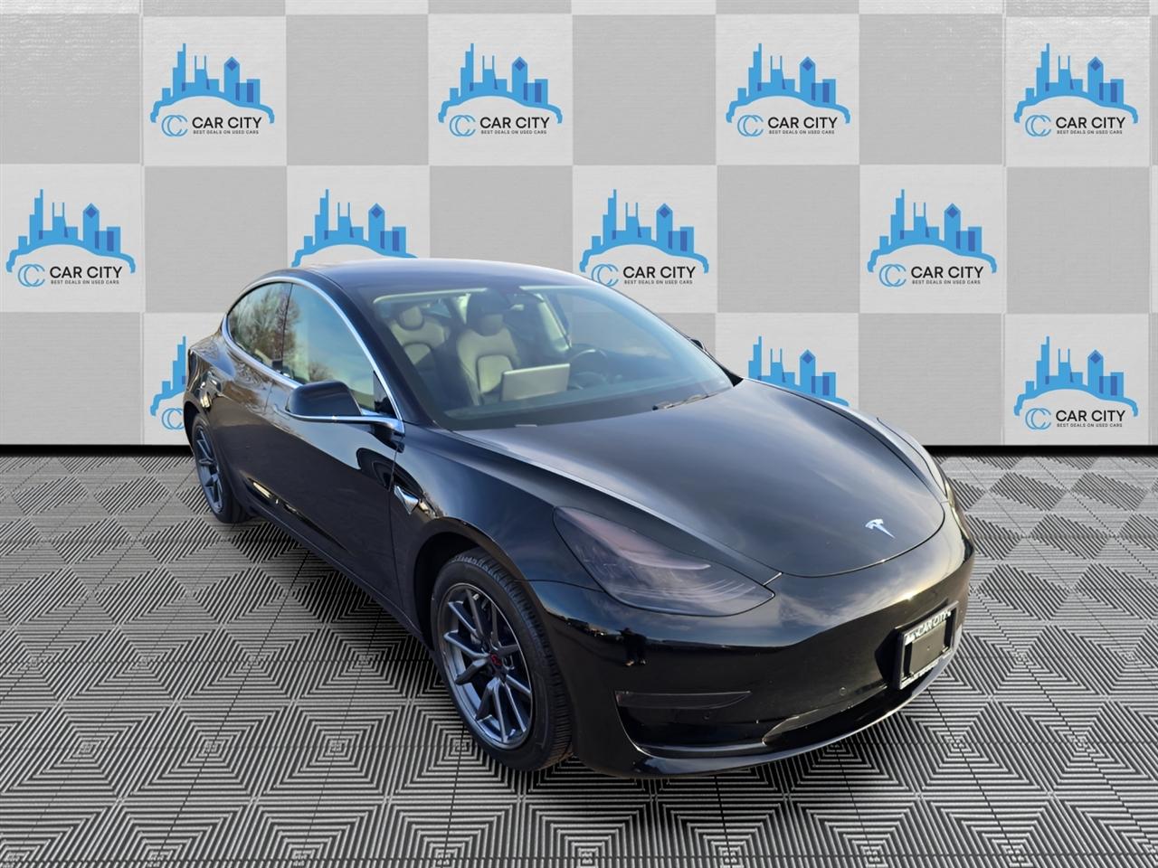 Tesla Model 3 Long Range 2019