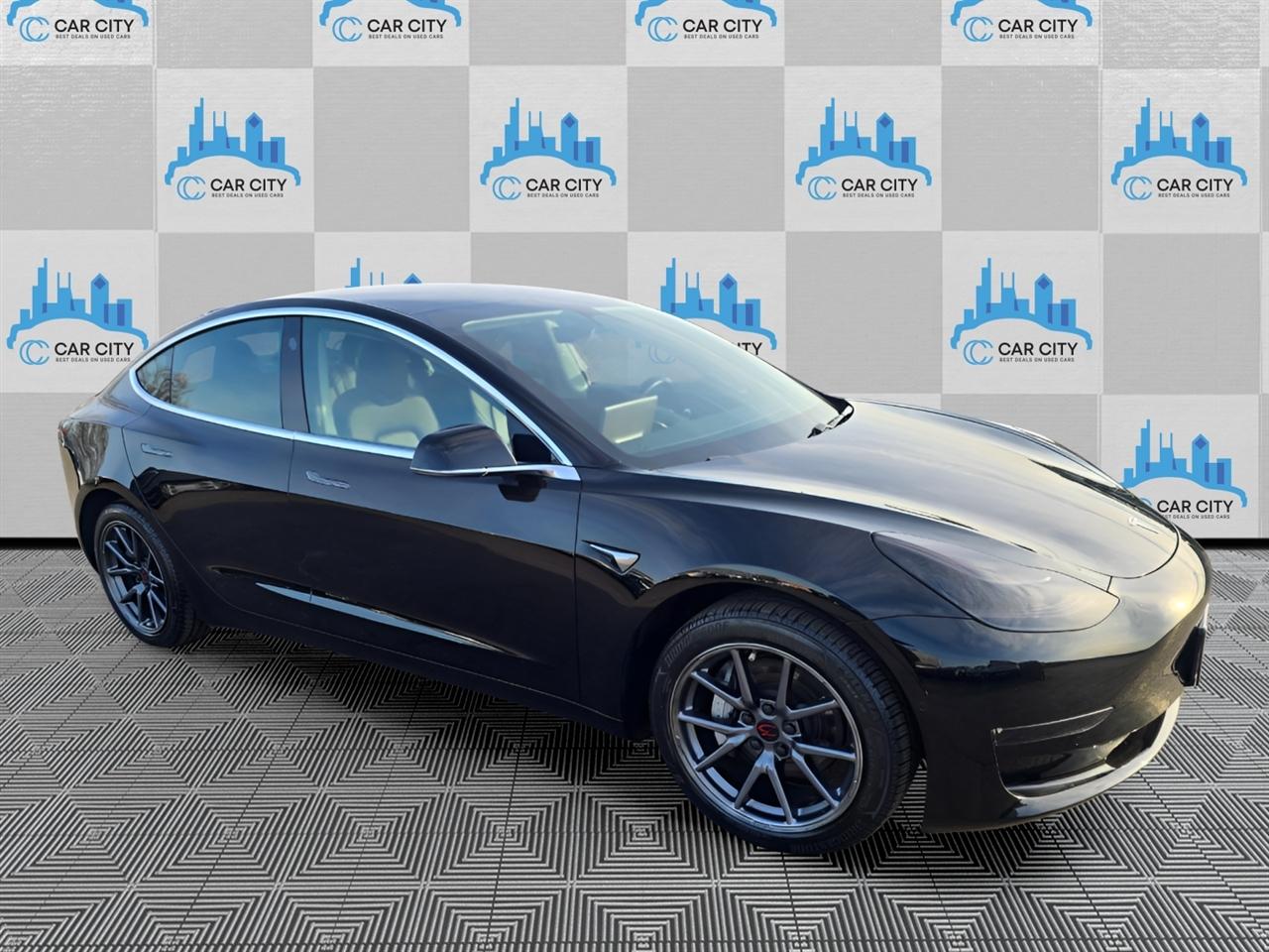 Tesla Model 3 Long Range 2019