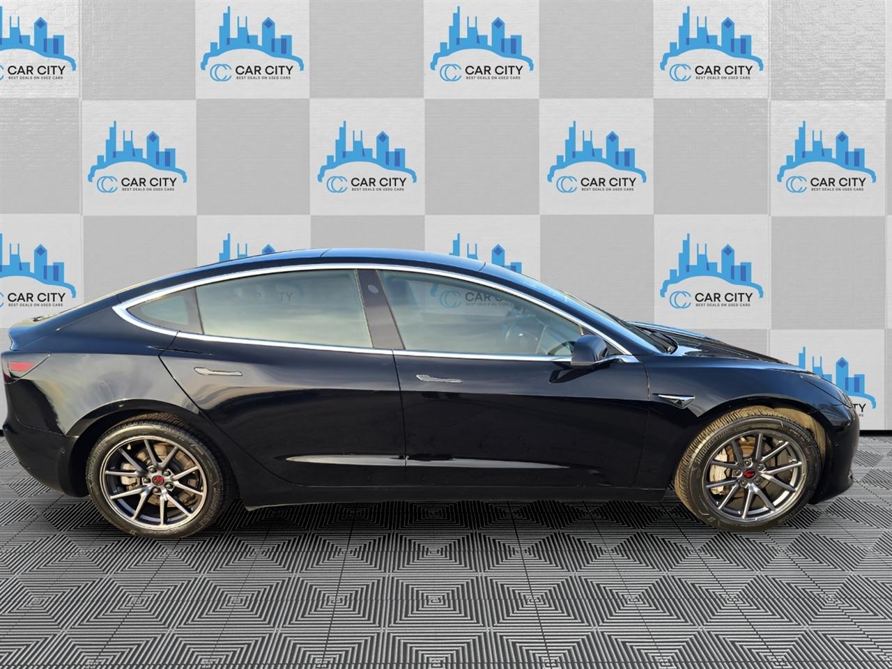 Tesla Model 3 Long Range 2019