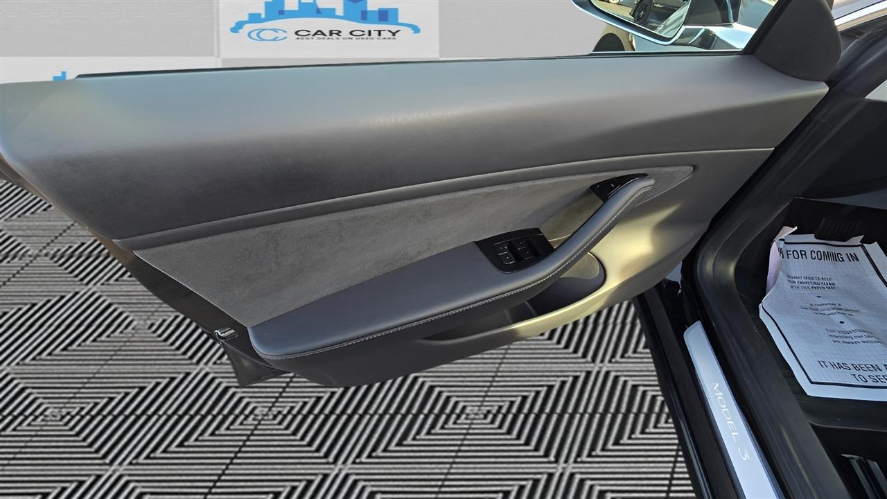 Tesla Model 3 Long Range 2019