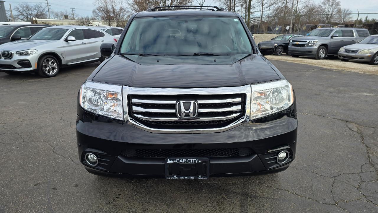 Honda Pilot Touring 4WD 5-Spd AT with DVD 2013
