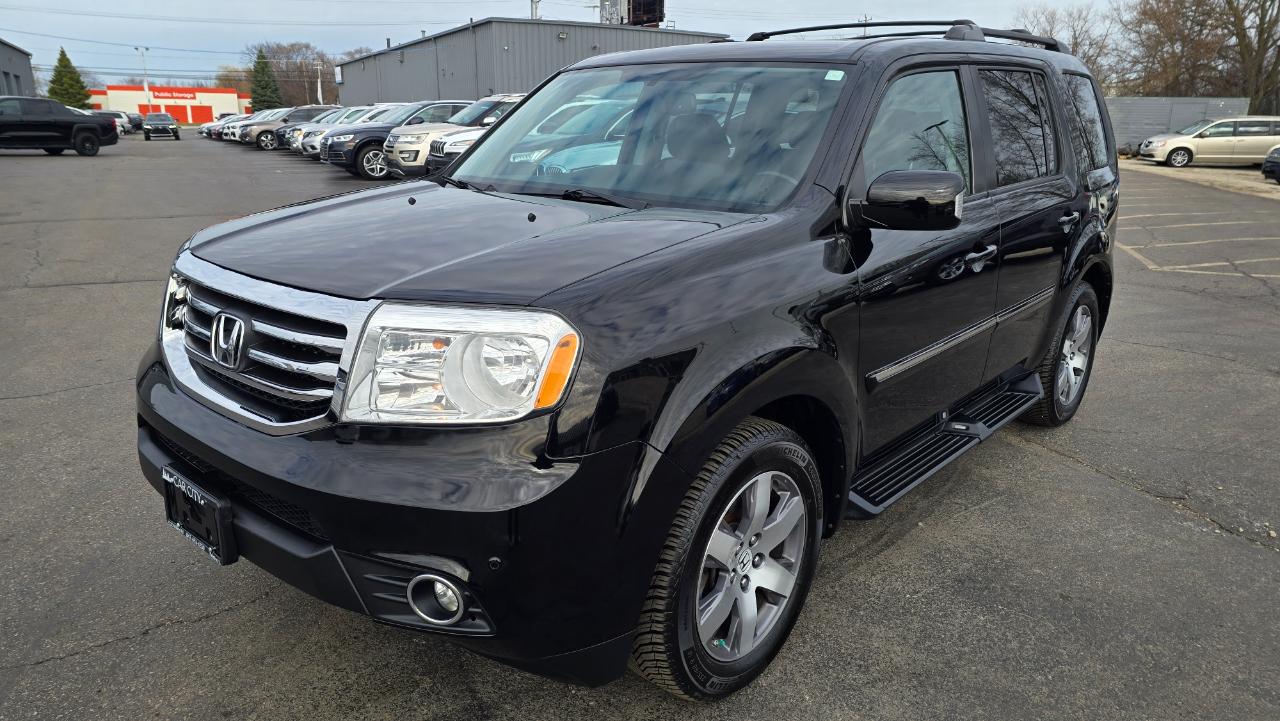 Honda Pilot Touring 4WD 5-Spd AT with DVD 2013