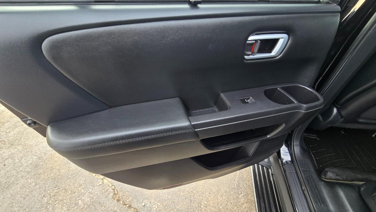 Honda Pilot Touring 4WD 5-Spd AT with DVD 2013