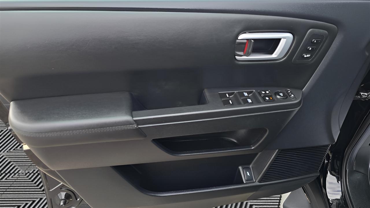 Honda Pilot Touring 4WD 5-Spd AT with DVD 2013