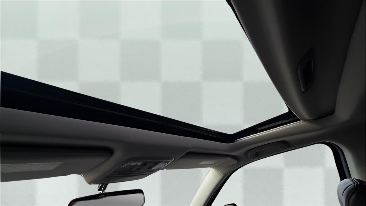 Honda Pilot Touring 4WD 5-Spd AT with DVD 2013