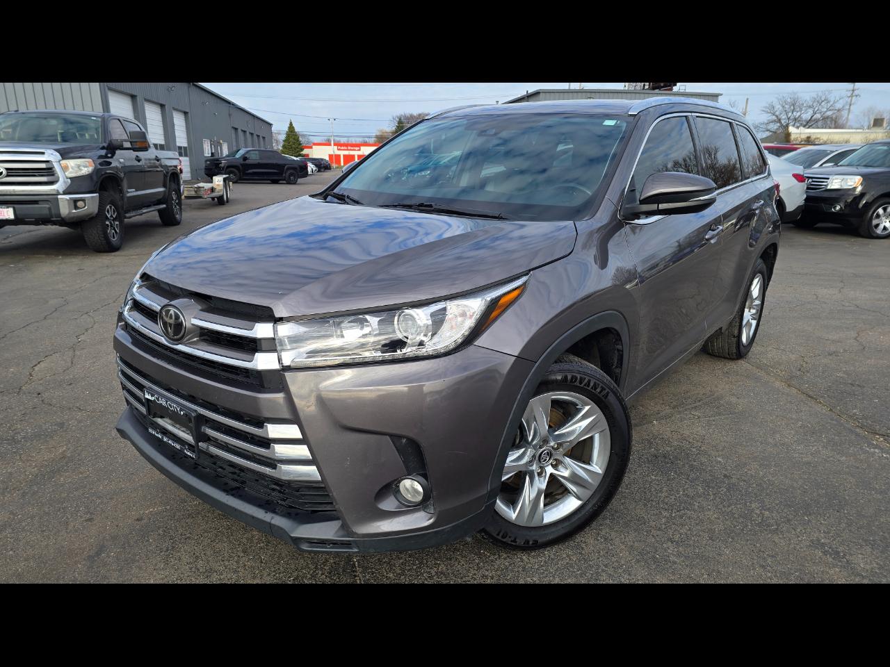 Toyota Highlander Limited FWD V6 2018