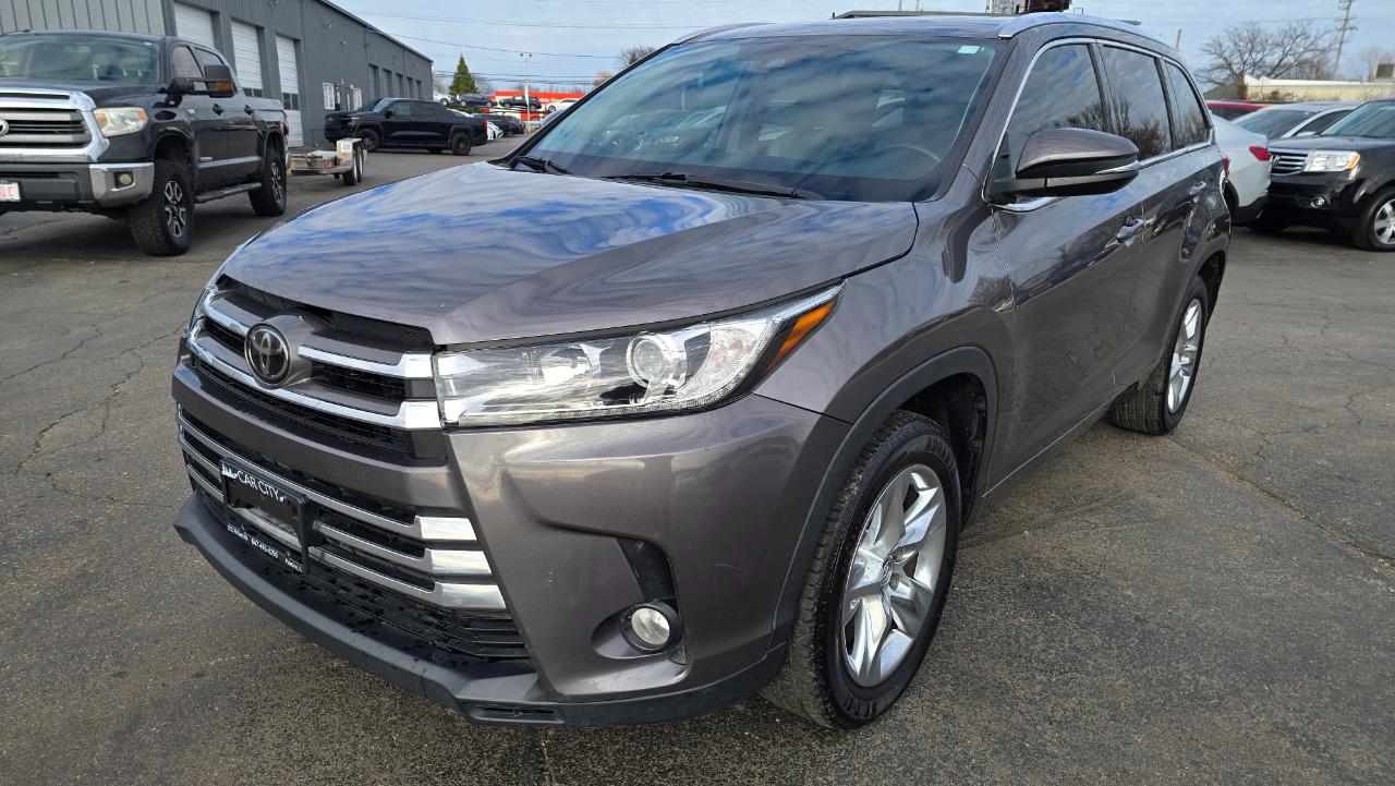 Toyota Highlander Limited FWD V6 2018