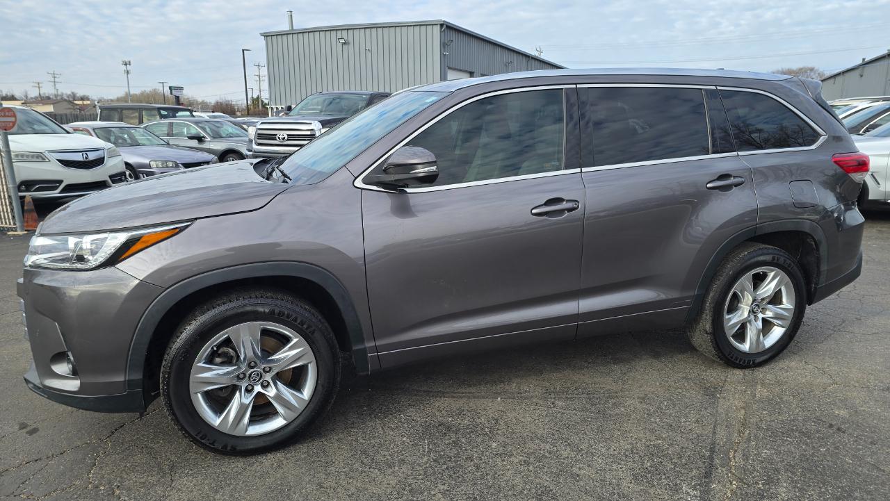 Toyota Highlander Limited FWD V6 2018