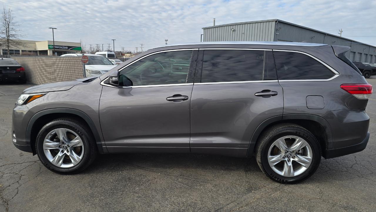 Toyota Highlander Limited FWD V6 2018