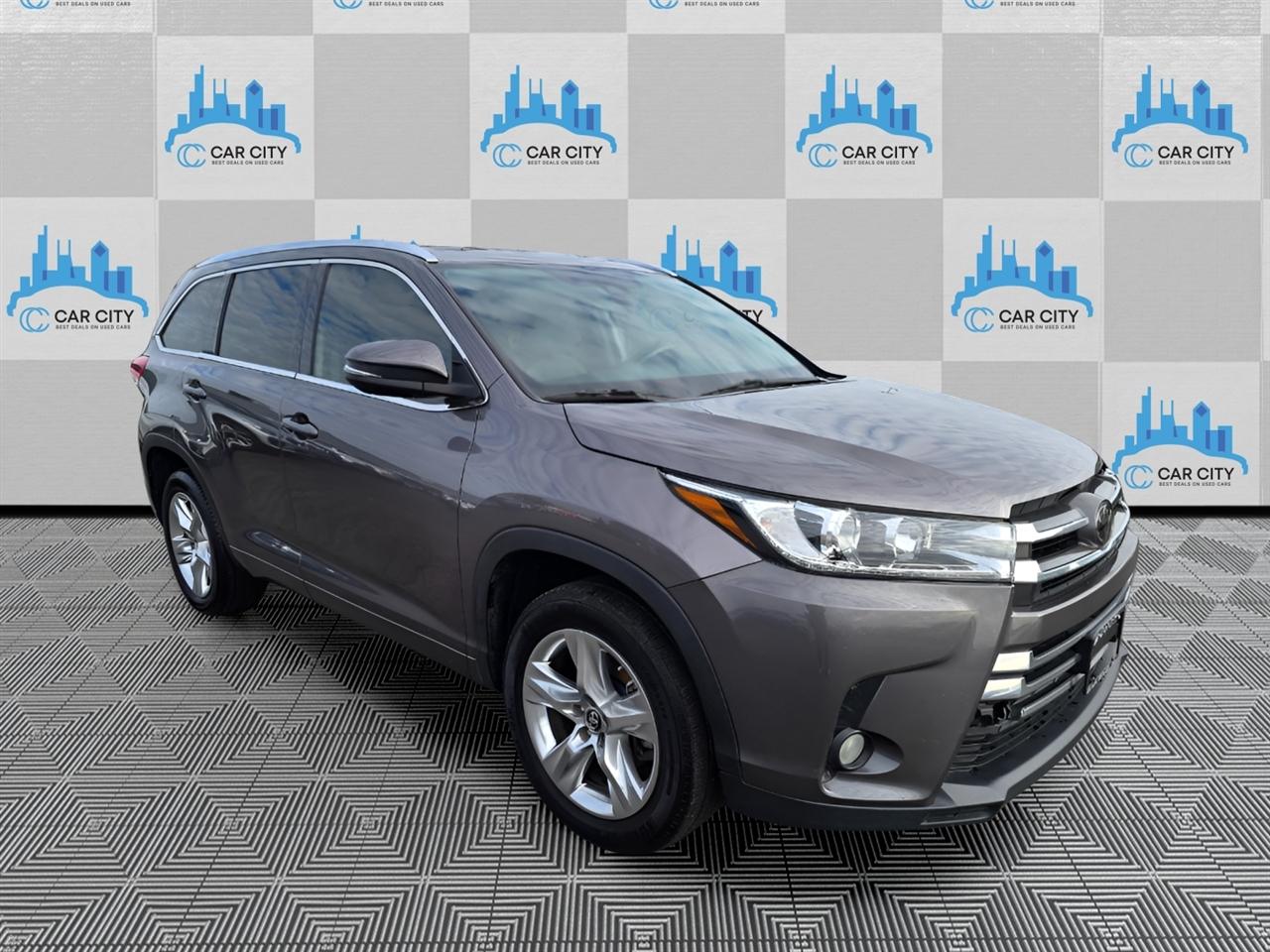 Toyota Highlander Limited FWD V6 2018