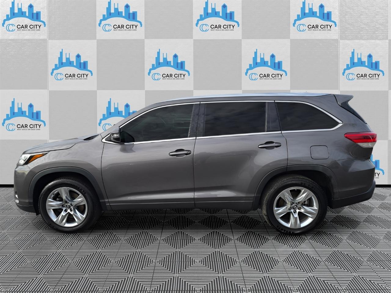 Toyota Highlander Limited 2018