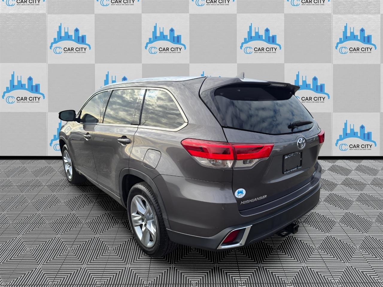 Toyota Highlander Limited 2018