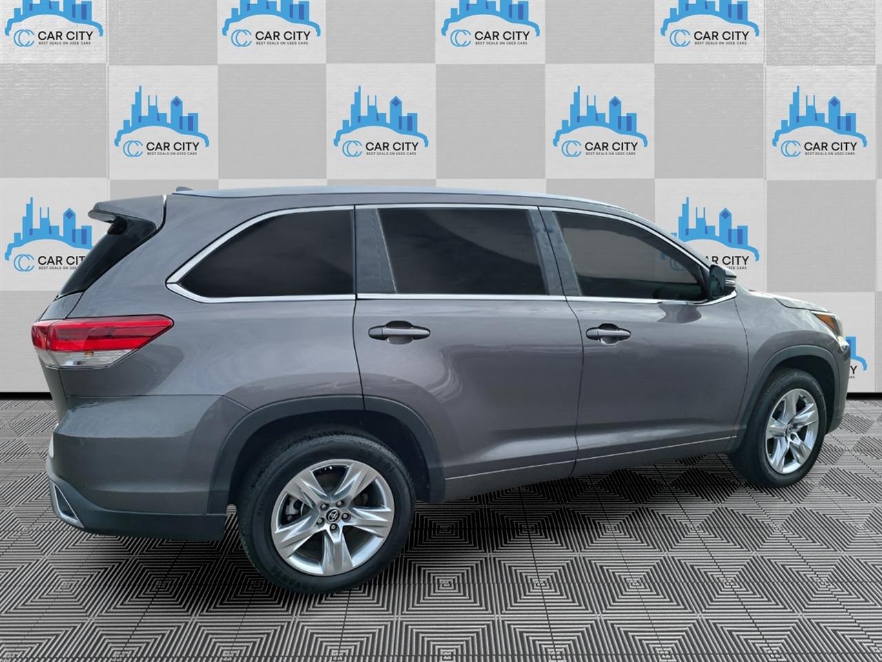 Toyota Highlander Limited 2018