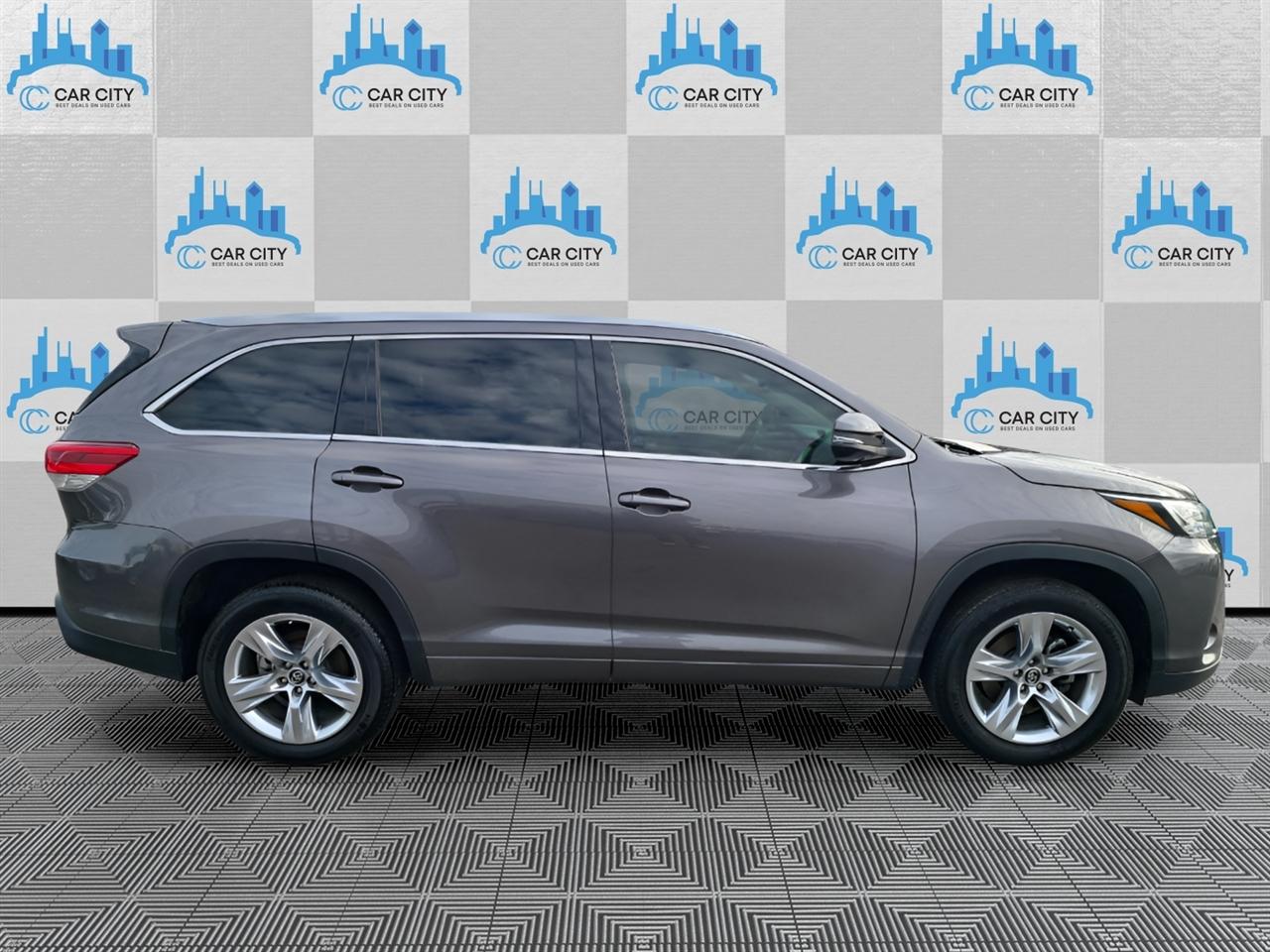 Toyota Highlander Limited 2018