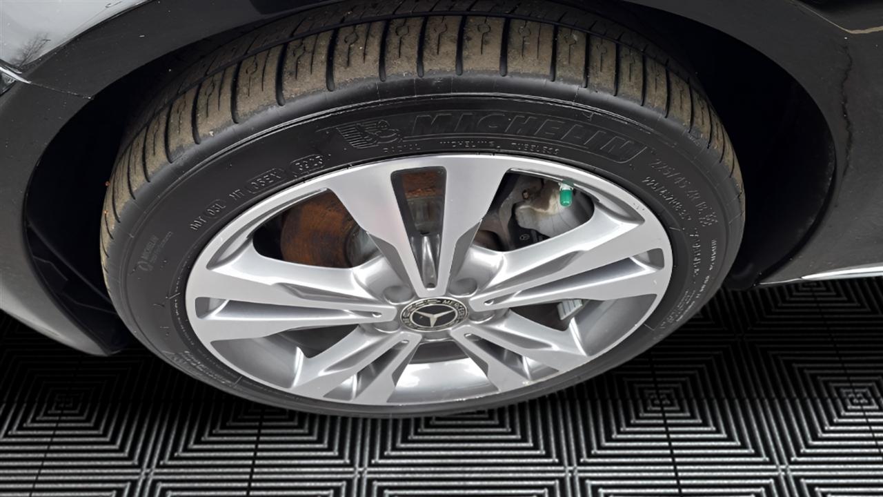 Mercedes-Benz C-Class C300 4MATIC Sedan 2018