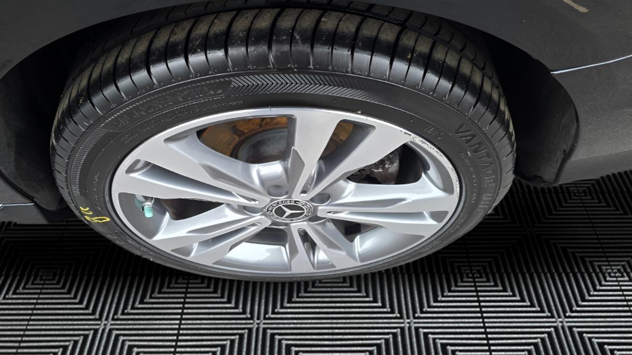 Mercedes-Benz C-Class C300 4MATIC Sedan 2018