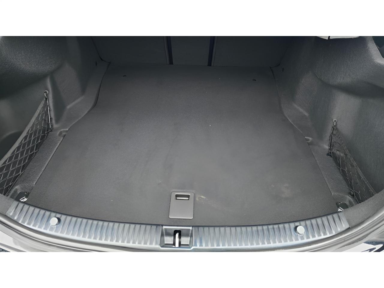 Mercedes-Benz C-Class C300 4MATIC Sedan 2018