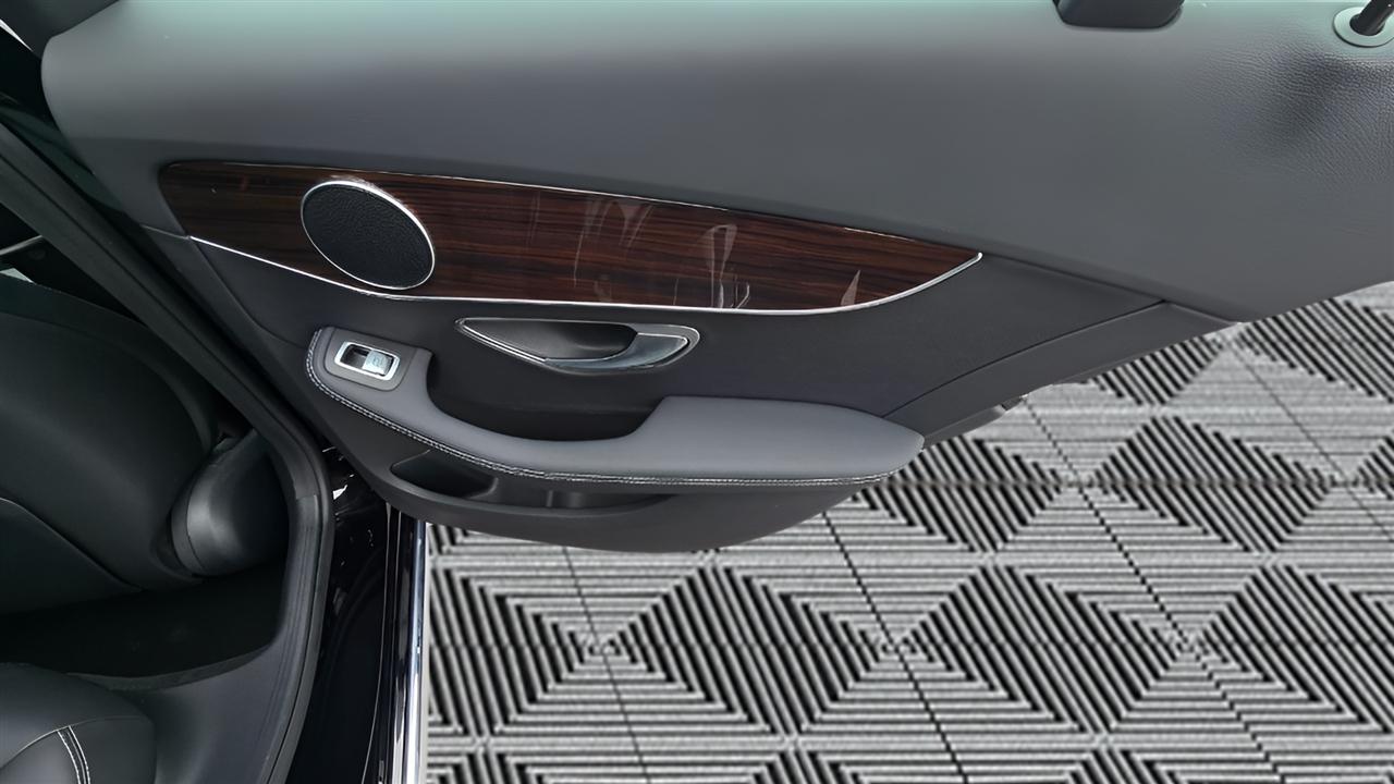 Mercedes-Benz C-Class C300 4MATIC Sedan 2018