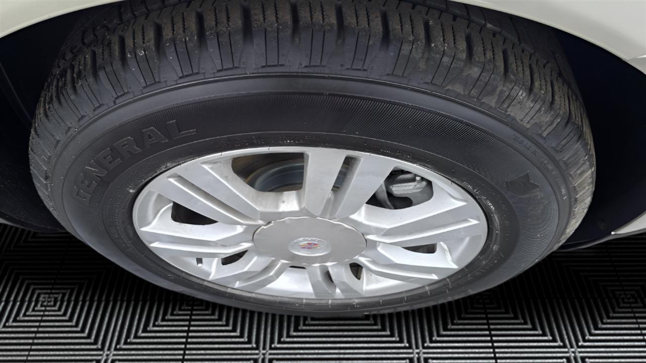 Cadillac SRX AWD Luxury Collection 2013