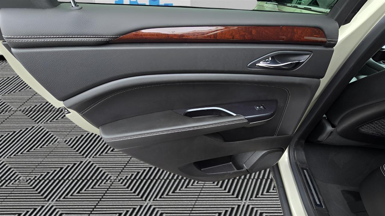 Cadillac SRX AWD Luxury Collection 2013